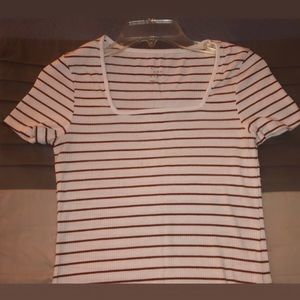 White and brown blouse